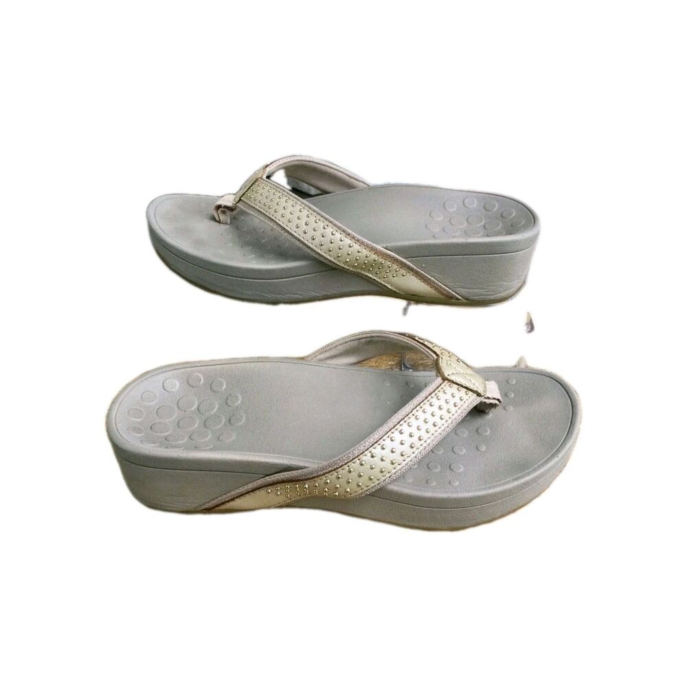 Vionic Kehoe Gold Sandals Size 6 Thongs Womens Orthaheel Comfort Platform Beige